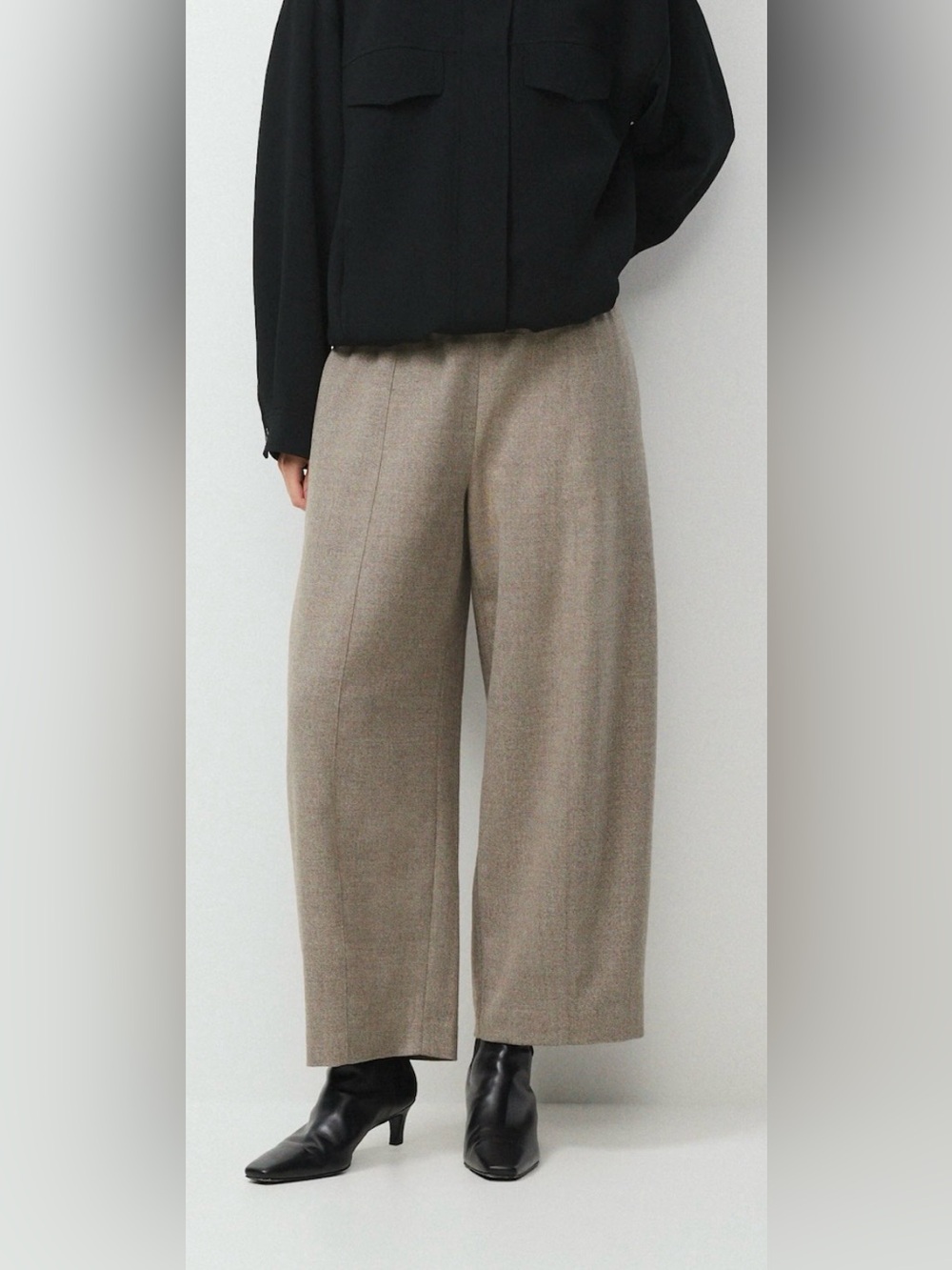 Aritzia Somerset Pant 2XS Nomad Taupe Black NWT Still at Aritzia for 148$